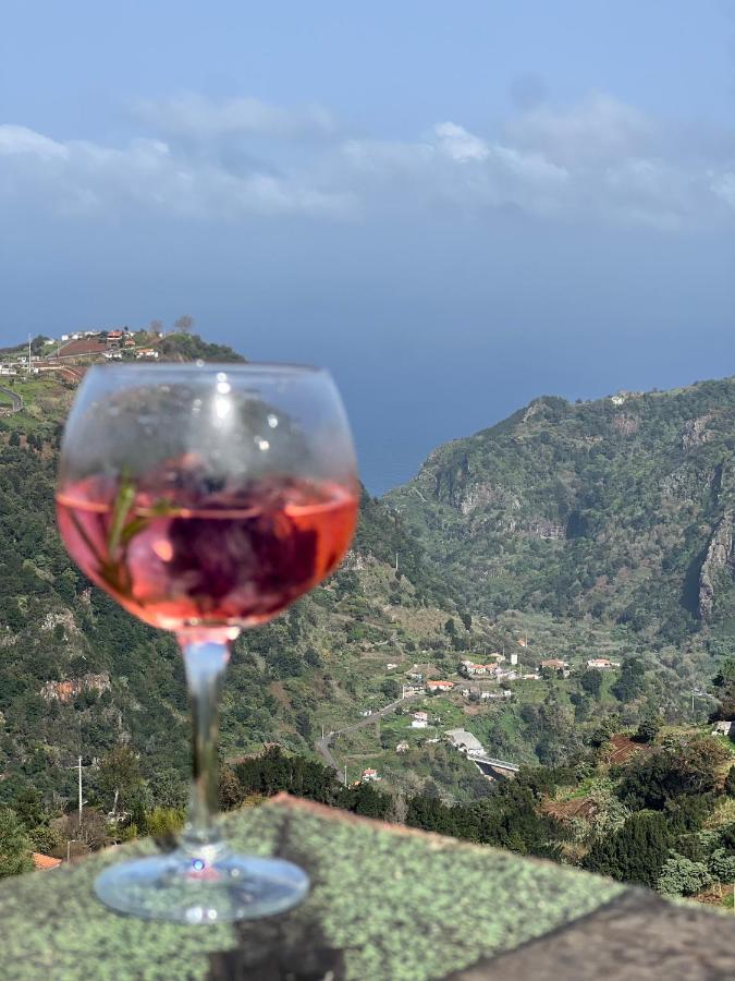 Casa Pico Ruivo Caldeirao Verde Madeira Santana  Buitenkant foto